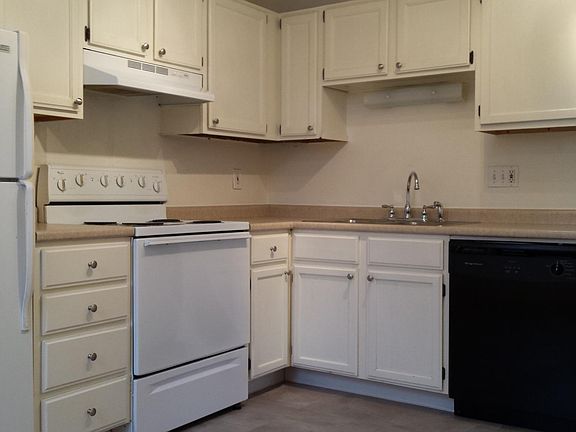 2nd image of 3017 Lemp Ave