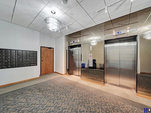 5th image of 139 N 11th St APT 301