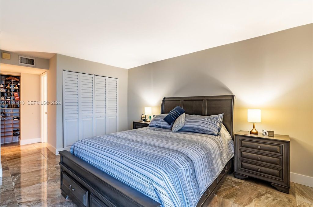 3400 Blue Lake Dr APT 505, photo 6