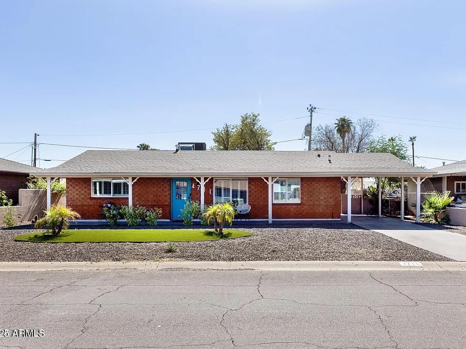 4711 E Fillmore St