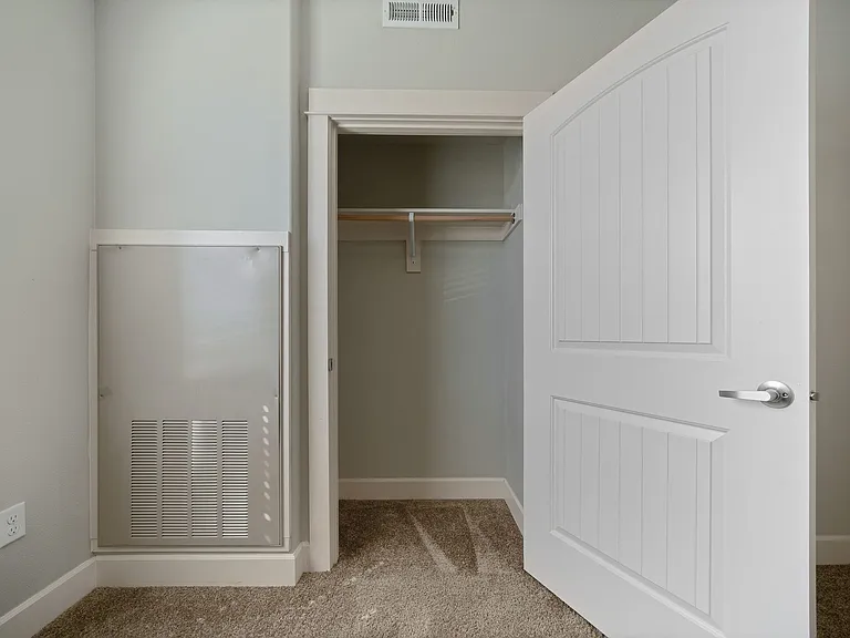 Webster Ridge Apartments — Photo 59