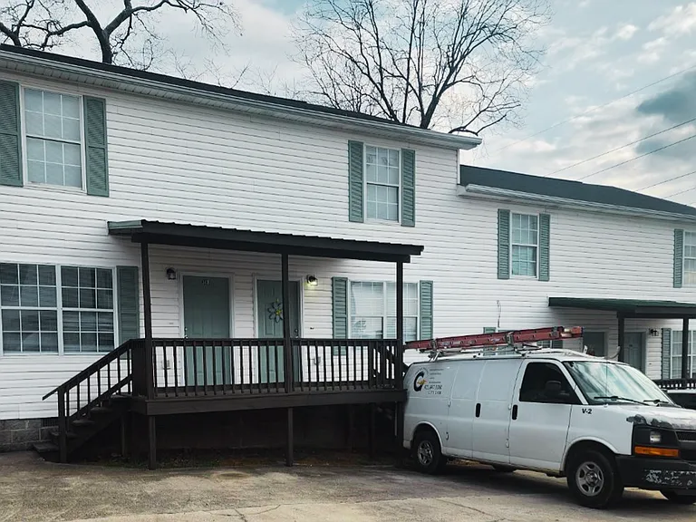 3417 Old Tasso Rd NE — Photo 2