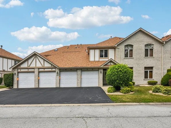 6514 Pine Trail Ln APT 2, Tinley Park, IL 60477