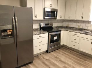 15 E Portland St, Mechanicsburg, PA 17055
