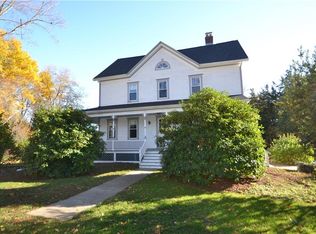 17 Maple Rd, Warren, RI 02885