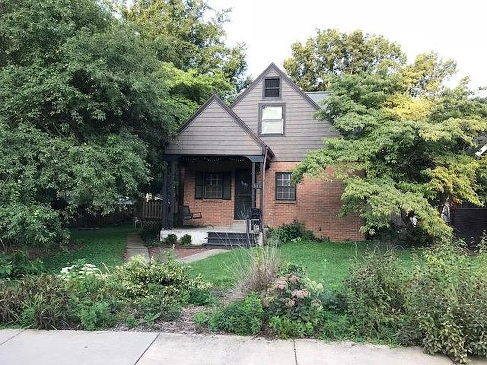 312 Davidson Dr photo 1