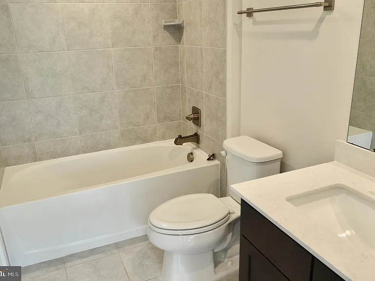 8644 Shady Pines Dr — Photo 6