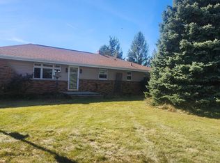 W8001 Center Rd, Glenbeulah, WI 53023