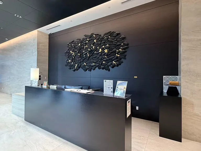 2221 Yonge St #2403 — Photo 20