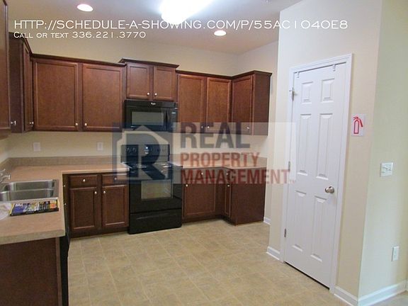 5th image of 5913 Landerwood Dr