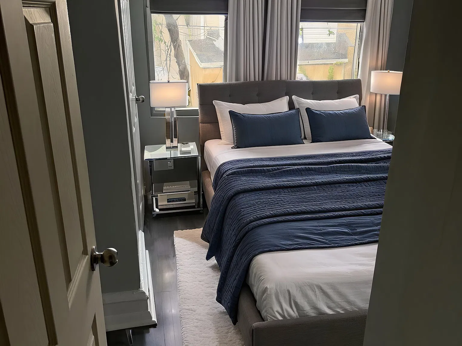 3 bed, 932 sqft, $1,300 — Photo 3