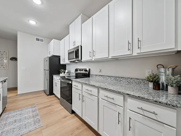 Woodview Apartments
