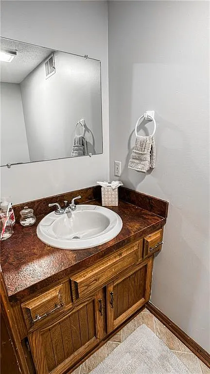12818 S Blackfoot Dr — Photo 3
