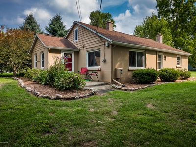 6622 Sunset Ln, East Lansing, MI, 48823