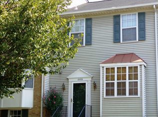 8505 Enochs Dr, Lorton, VA 22079