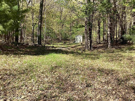 2nd image of W3006 Ridge Rd