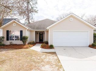 3261 Oak Garden Dr, Valdosta, GA 31605