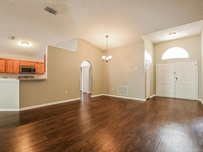 3837 Cinnamon Fern Loop — Photo 4