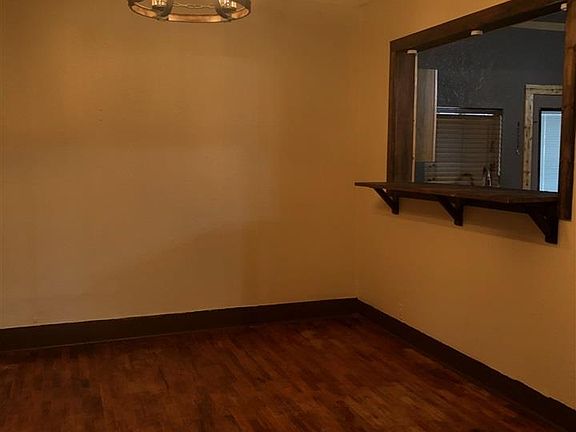 4th image of 411 N Alameda St