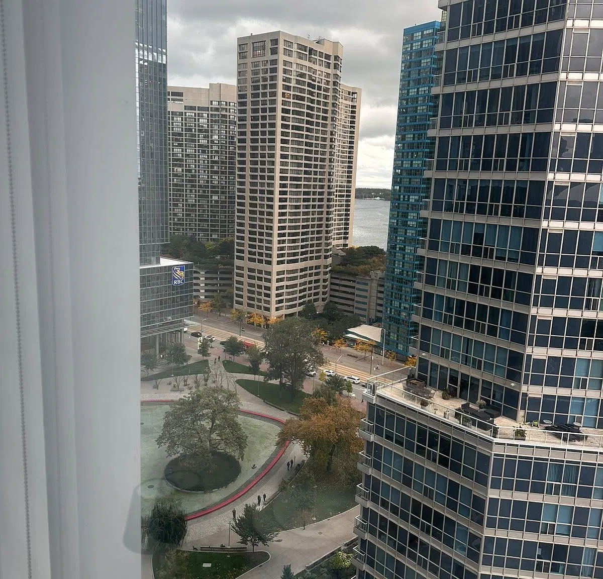 1 bed, $2,300 — Photo 3