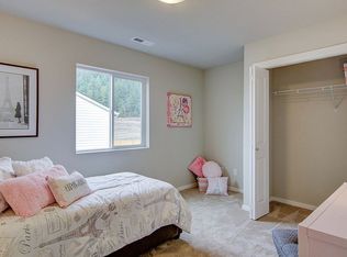 9464 N Alder St, Camas, WA 98607