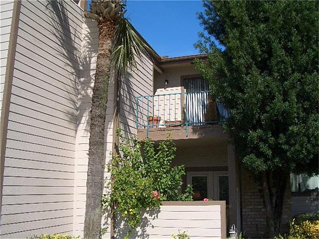 1st image of 7016 N Holiday Dr