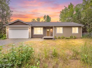 17620 Birchtree St, Chugiak, AK 99567
