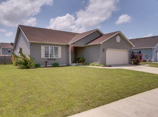 9223 62nd Pl, Kenosha, WI 53142