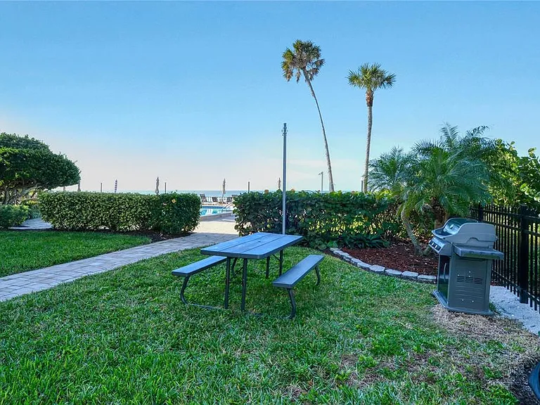 800 Benjamin Franklin Dr #406 — Photo 27