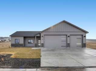 1365 PLAN, CAD Homes at The Legacy Resort at Frenchman Hills, Othello, WA 99344