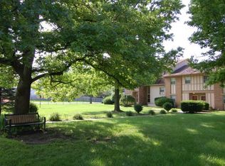 2044 Suffolk Ln #12-2117, Indianapolis, IN 46260