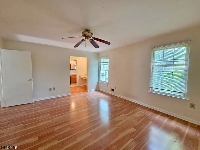 200 Bamburgh Ct — Photo 15