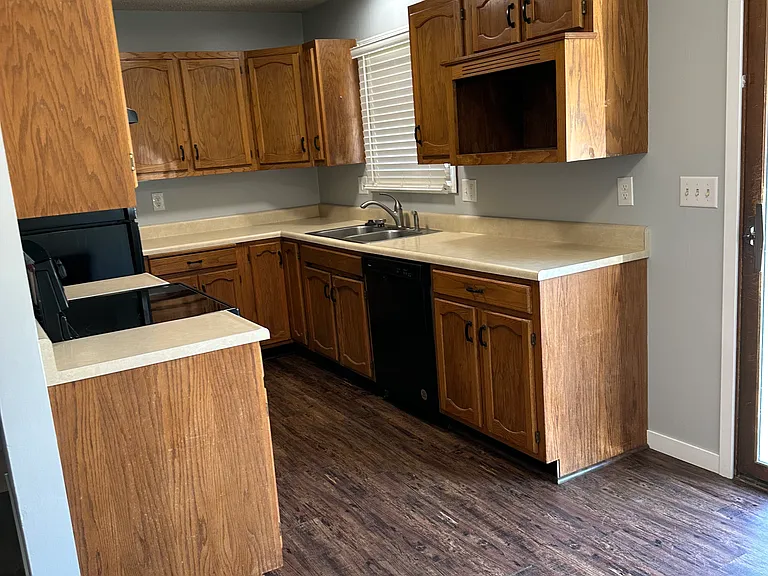 2711 Allison Ave — Photo 30