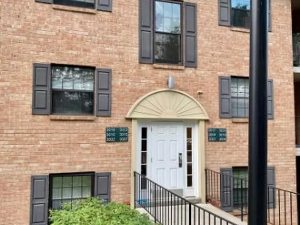 3015 Valley Dr, West Chester, PA 19382