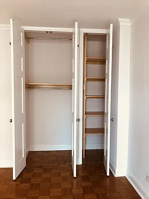 Rented by Metropolis Real Estate of Manhattan | media 10