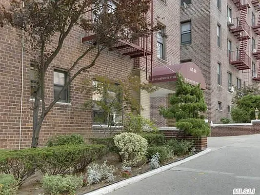 Sold by Douglas Elliman | media 7