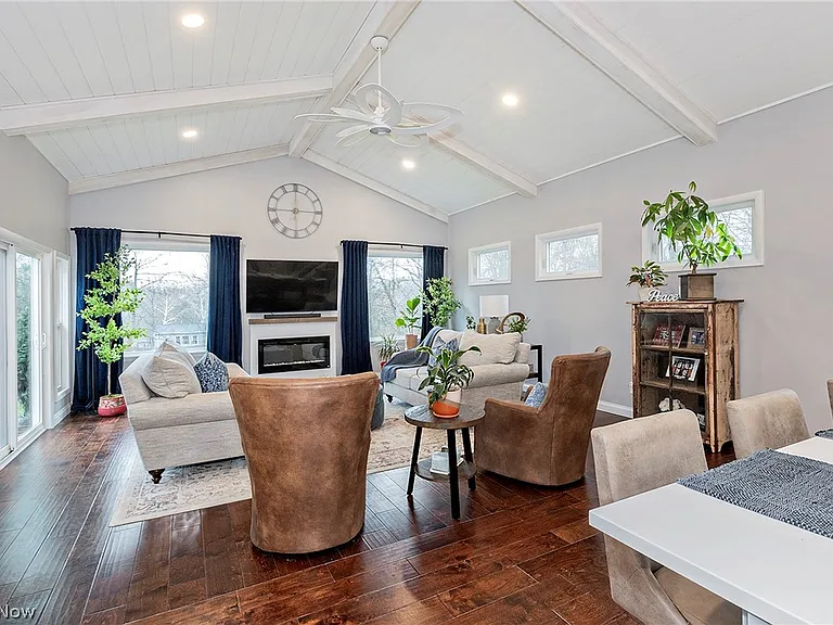 20 Kenton Rd — Photo 9