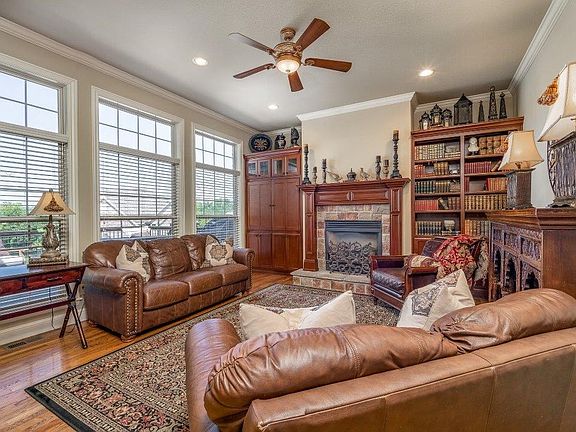 5th image of 7007 Inglewood Ct