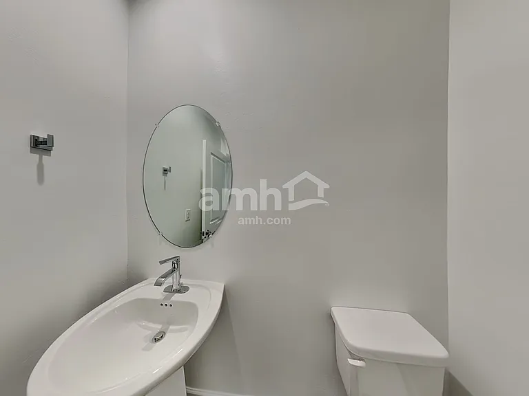 6191 Calle Bilboa — Photo 10