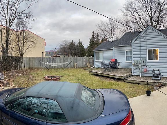5th image of 540 Burwood Ave