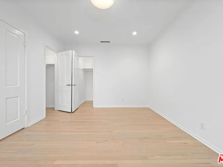 11345 Cashmere St — Photo 25