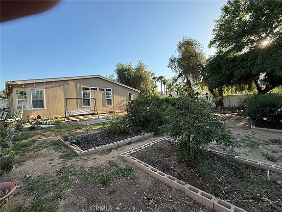4th image of 26825 Lazy Creek Rd