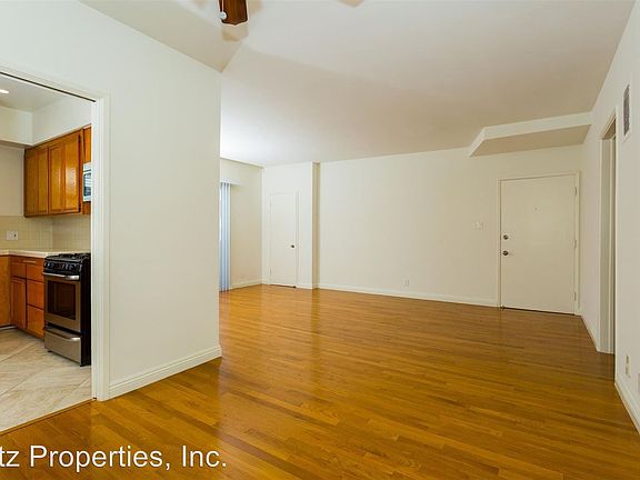 2nd image of 316 S Rexford Dr APT 6