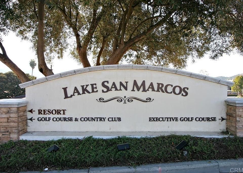 Entrance to Lake San Marcos.