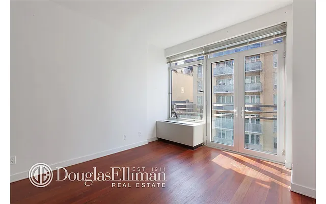 Rented by Douglas Elliman | media 22
