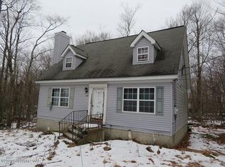 9742 Leona Ter, Tobyhanna, PA