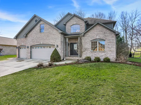 545 Walnut Woods Dr, Greenwood, IN 46142