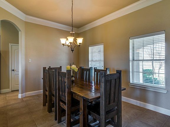 3rd image of 6001 Pin Oak Ct