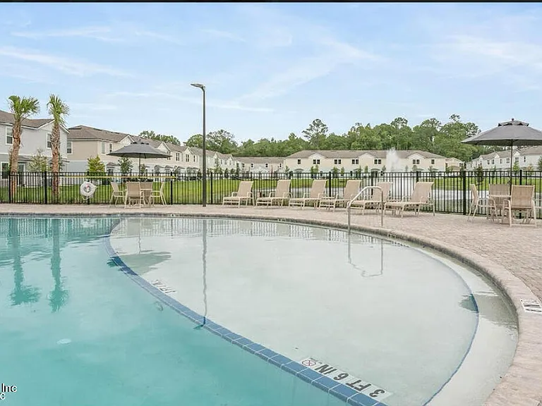 71 Tahiti Shores Court St — Photo 24