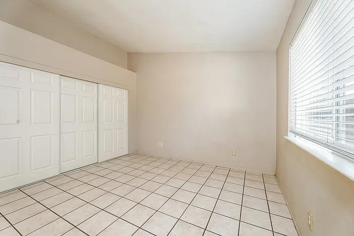 7654 Zephyr Hills Way — Photo 9